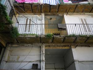 1082 la cour du 20 rue safrane